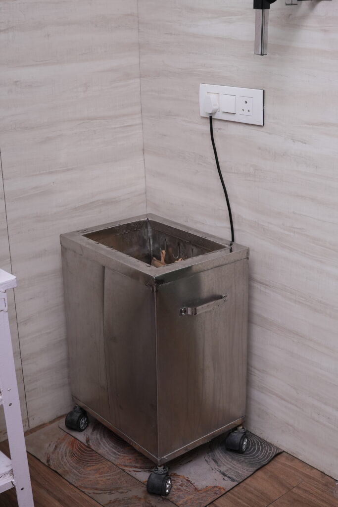 Moist Heat Unit - PhysioCare Centre - Physiotherapy - Mahim - Mumbai